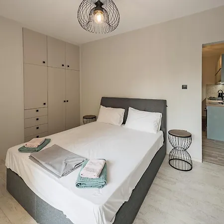 Avras Experience 1 Apartament